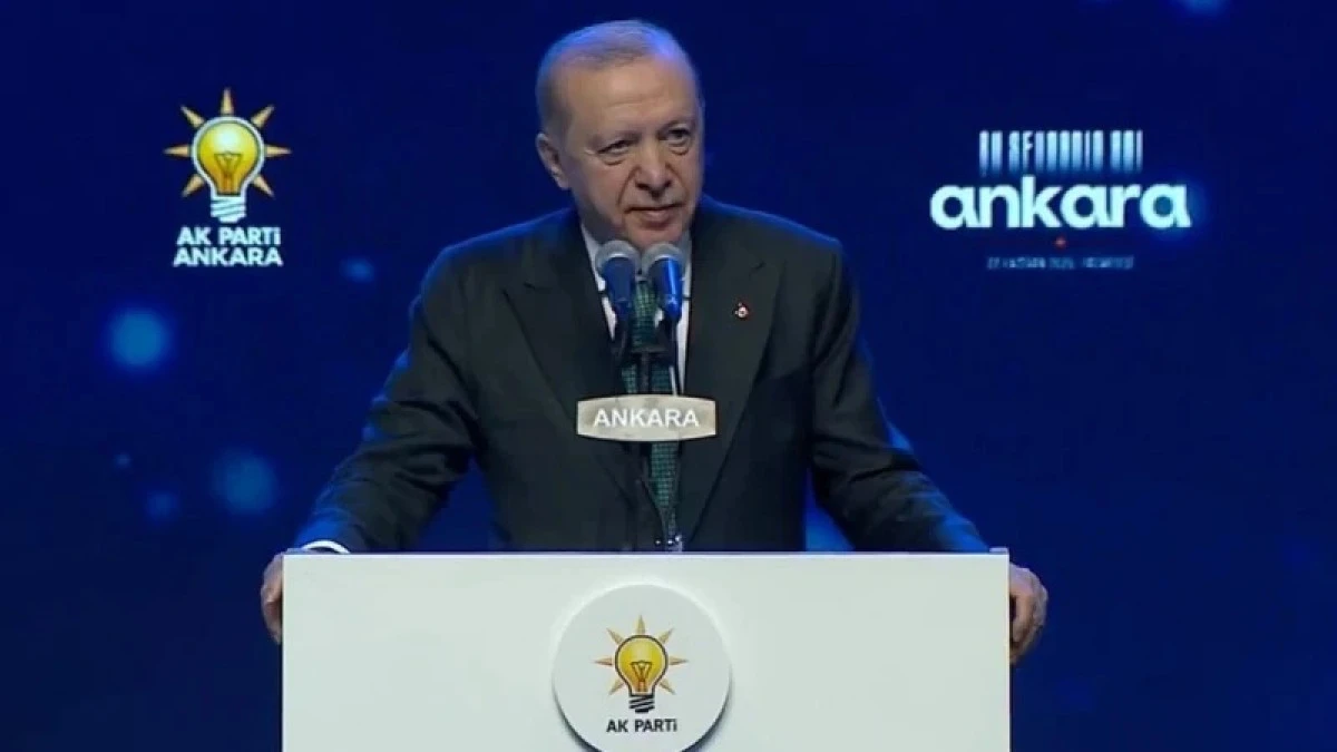 Cumhurbaşkanı Erdoğan'dan Ankara'da &ouml;nemli mesajlar: "Muhalefet a&ccedil;ığımız giderek b&uuml;y&uuml;yor"