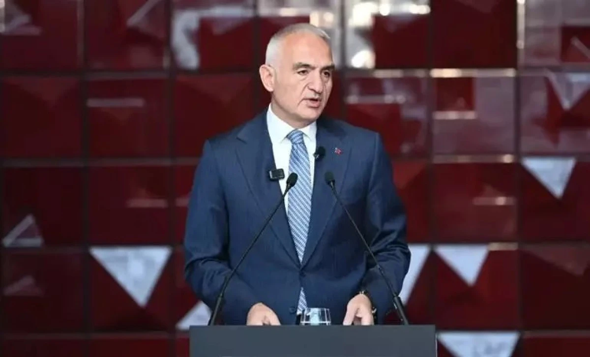 Cumhuriyet tarihinde bir ilk! T&uuml;rkiye zirveyi g&ouml;rd&uuml;...