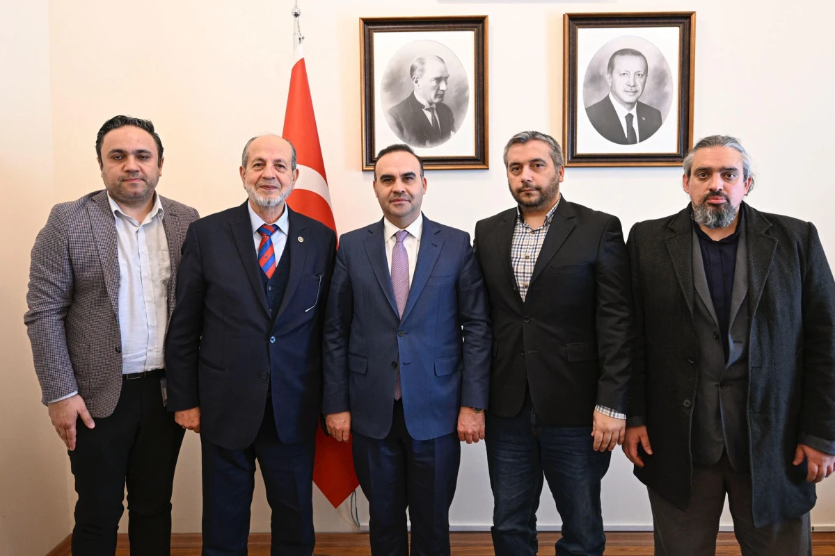 Dizen Motor IDEF 17. Uluslararası Savunma Sanayi Fuarında göz dolduruyor