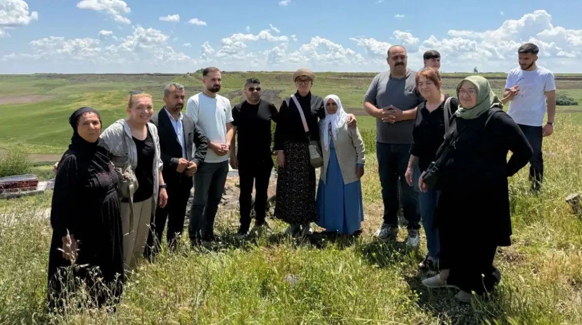G&uuml;listan Doku i&ccedil;in adalet &ccedil;ağrısı: Anne Bing&uuml;zi ve Ferit Kaya ailenin yanında