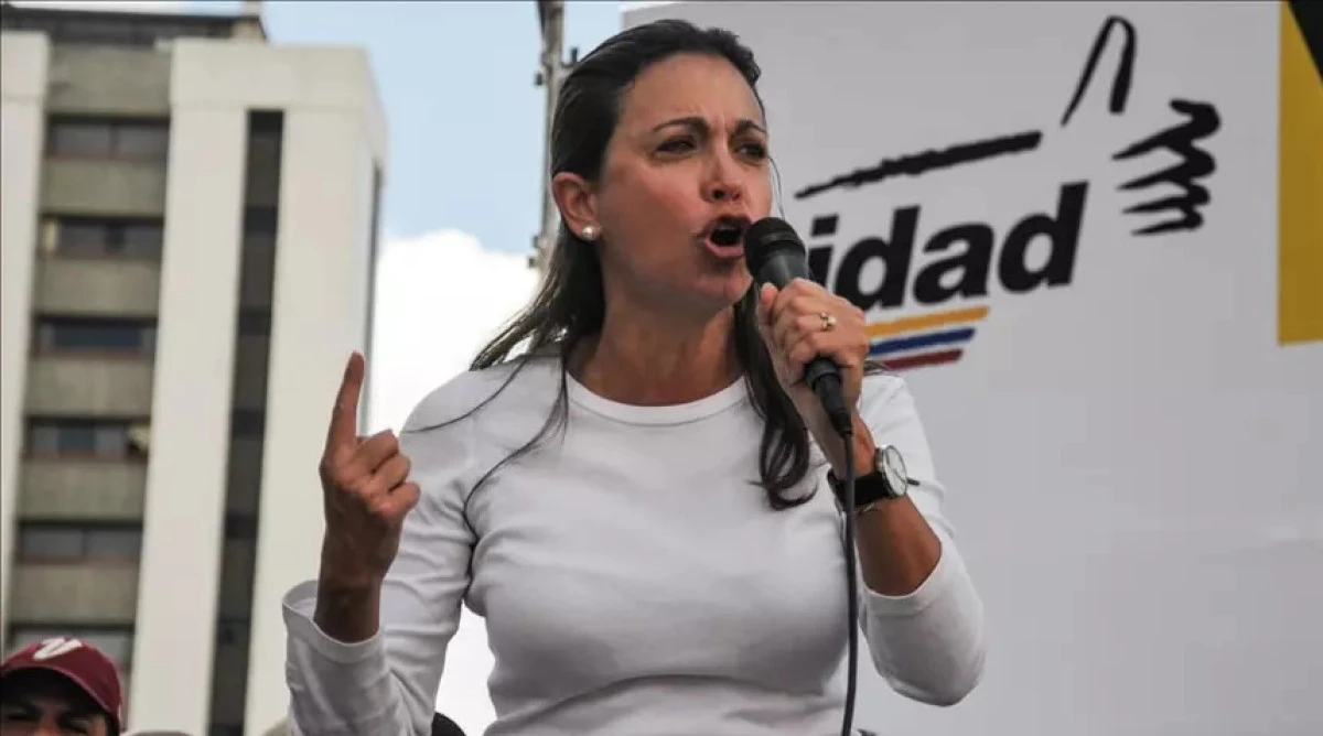 İlk 100 g&uuml;n&uuml; planladık: ABD'nin kuklası yakayı ele verdi: R&ouml;portajı ortaya &ccedil;ıktı