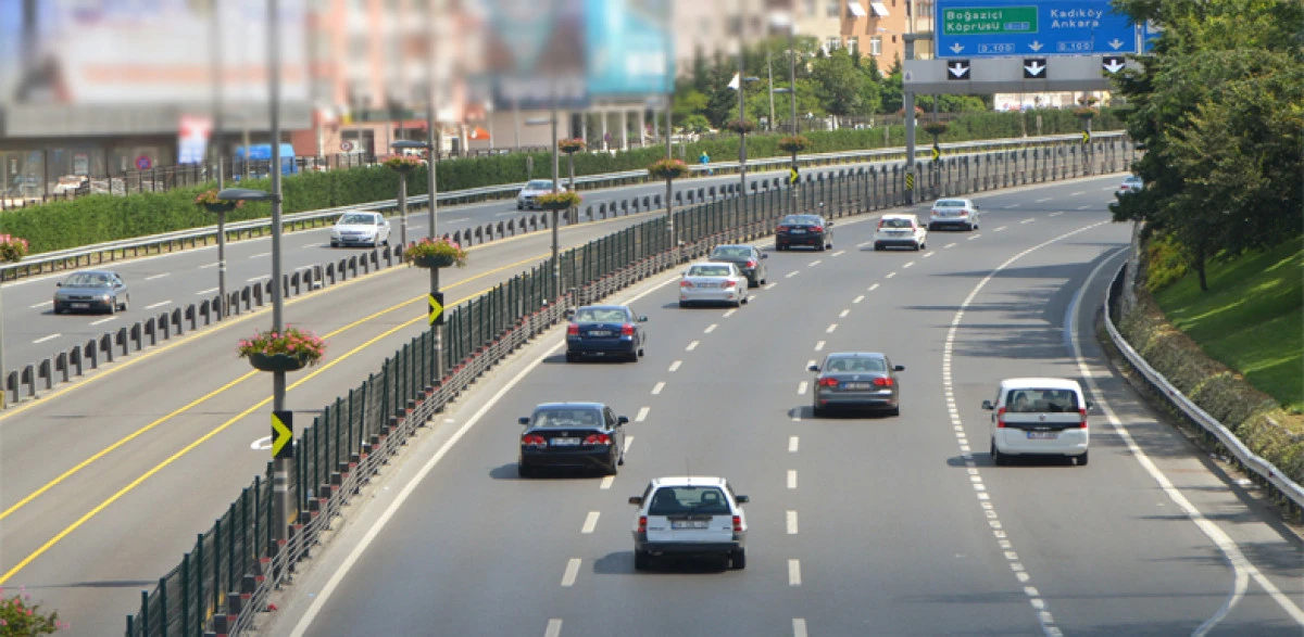 İstanbul’da 1 Mayıs: Birçok yol, metro ve metrobüs durağı kapatılacak