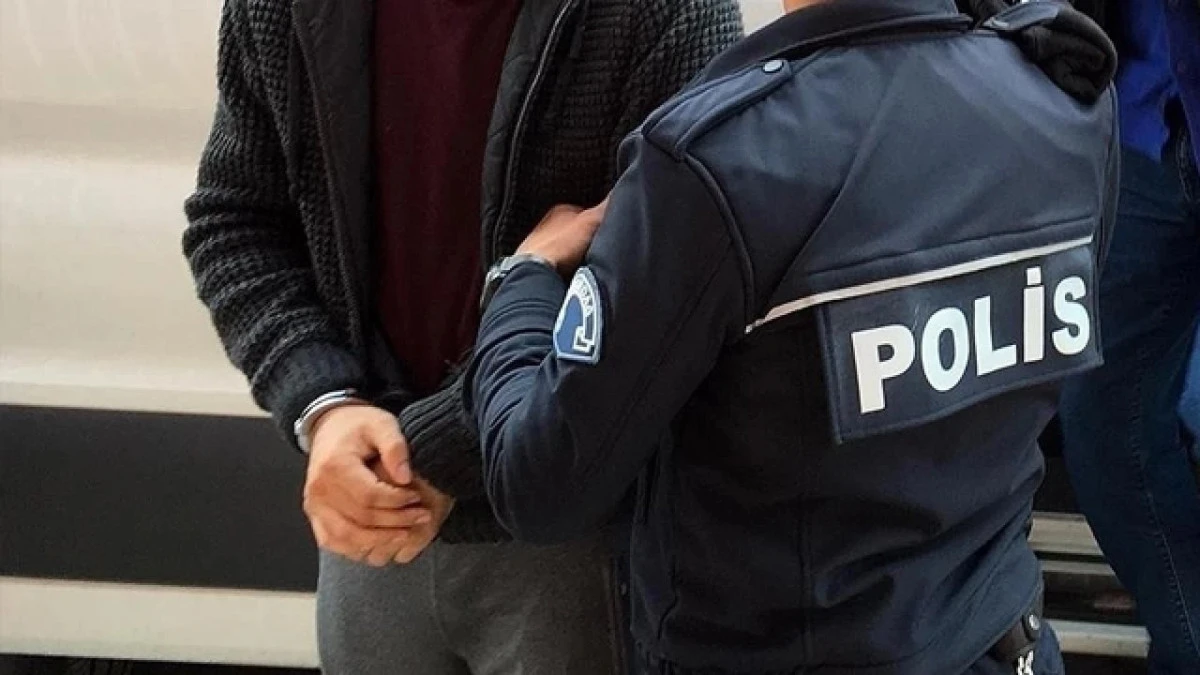 İstanbul’da 1 Mayıs öncesi iki operasyon: 22 gözaltı