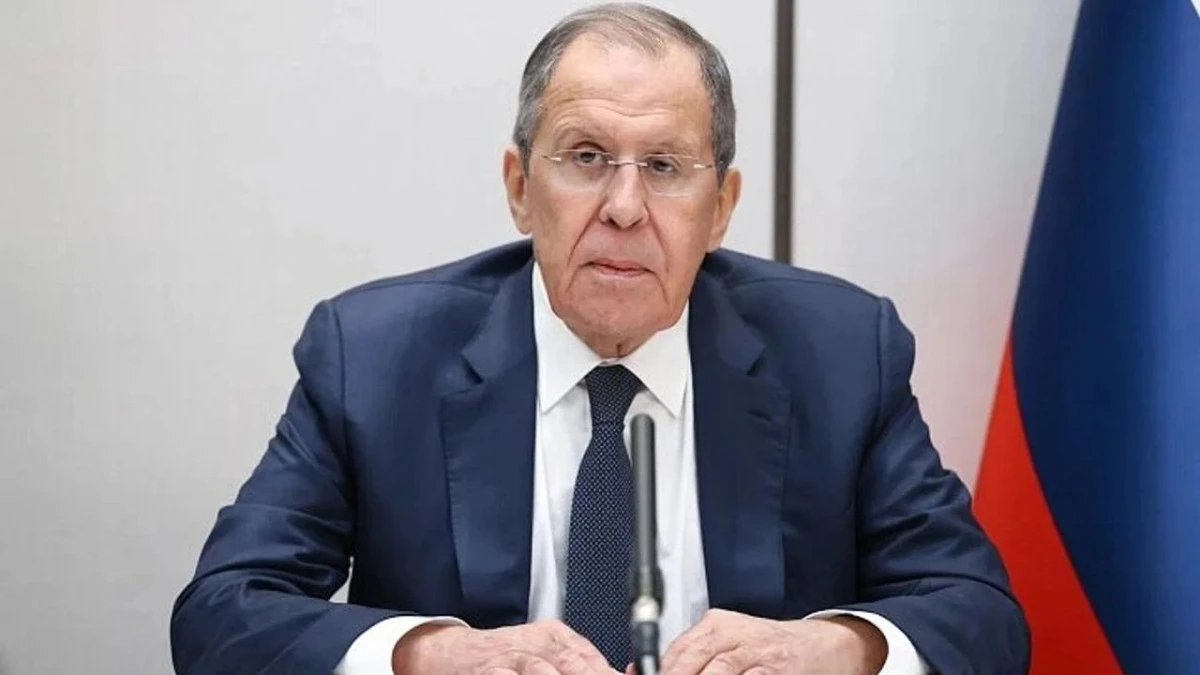 Lavrov: Avrupa savaş kararı alırsa buna hazırız