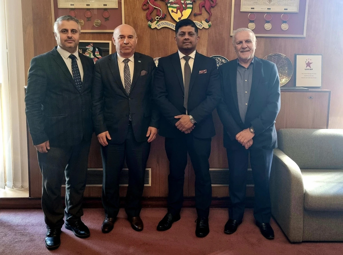 Londra Enfield Belediyesi’ne önemli ziyaret