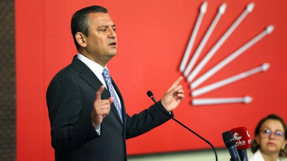 &Ouml;zg&uuml;r &Ouml;zel&rsquo;den iktidara Mesut &Ouml;zarslan tepkisi: &ldquo;Hesap vereceksiniz&rdquo;